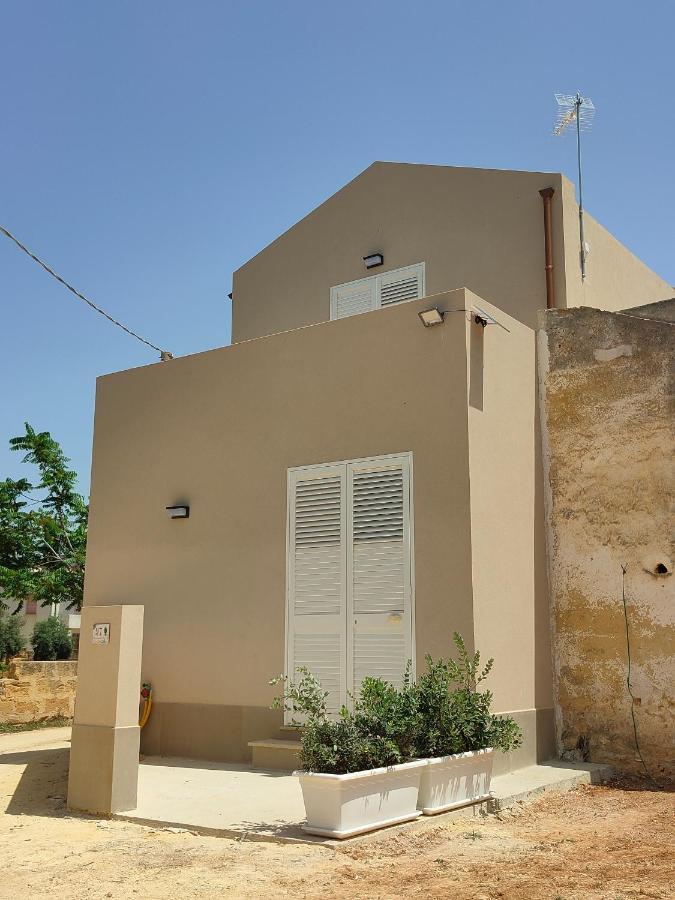 La Casetta Della Pigna Verde Marsala Esterno foto